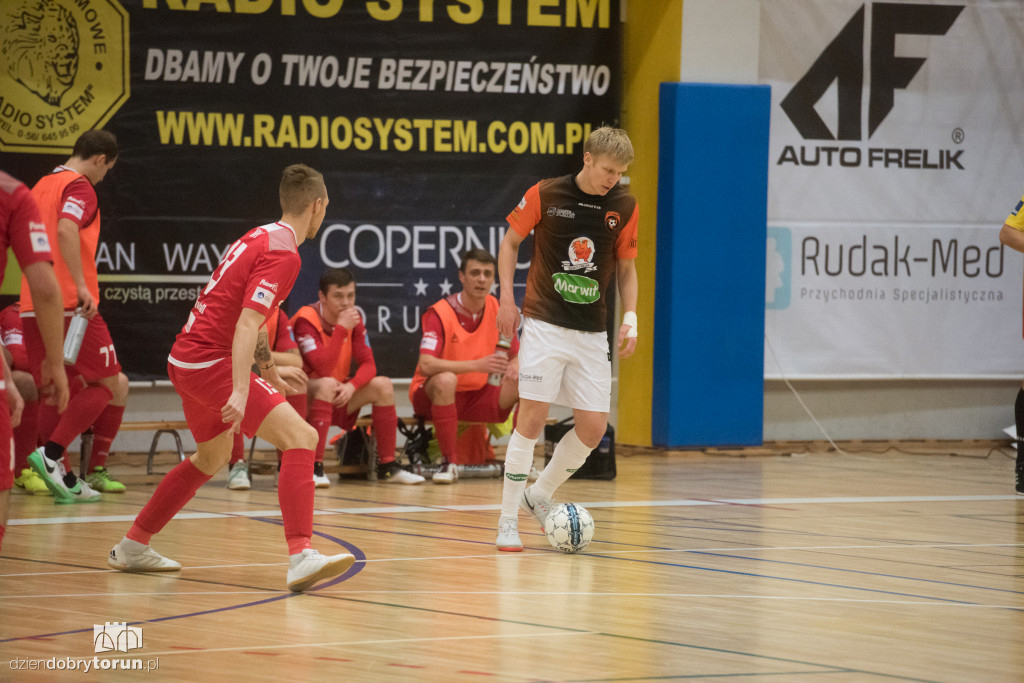 FC Toruń pokonuje Red Dragons Pniewy