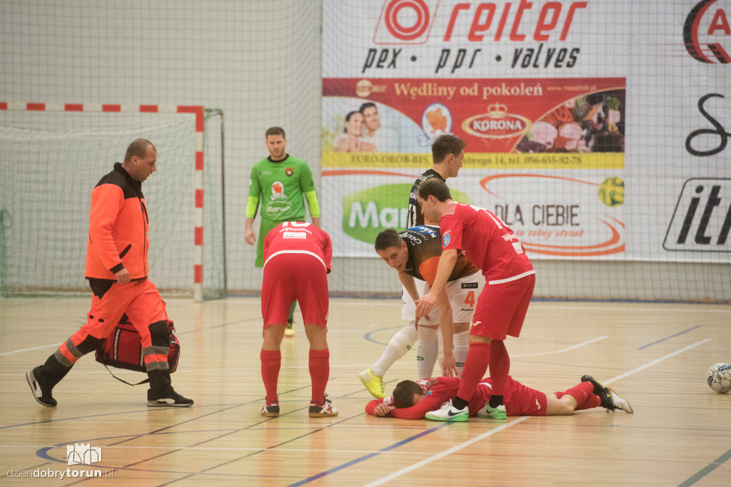 FC Toruń pokonuje Red Dragons Pniewy