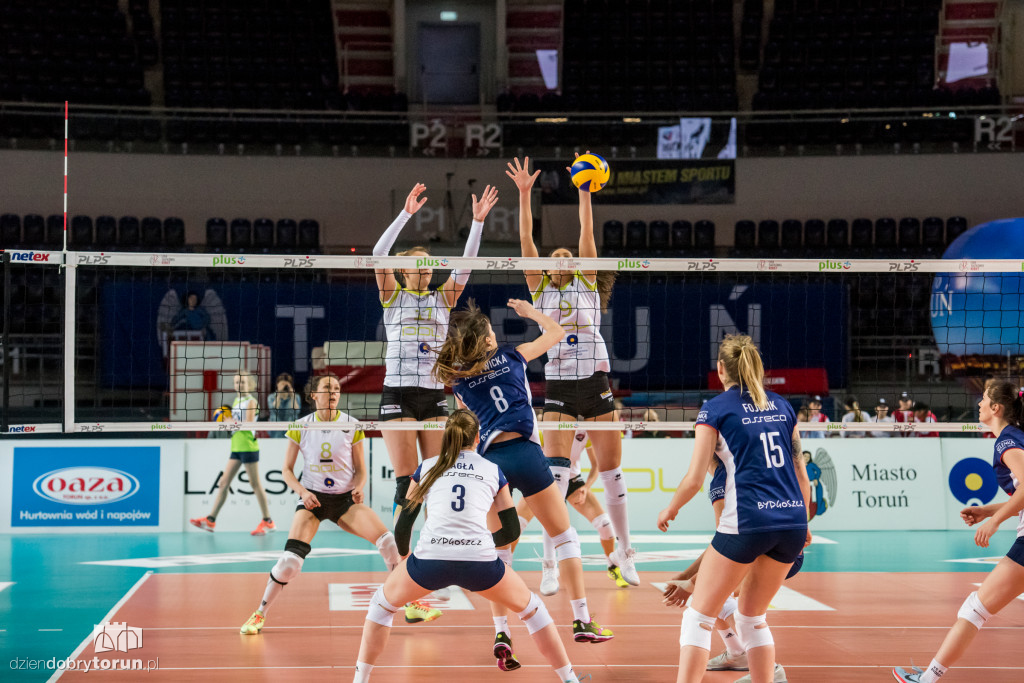 Poli Budowlani Toruń - Pałac Bydgoszcz 3:1