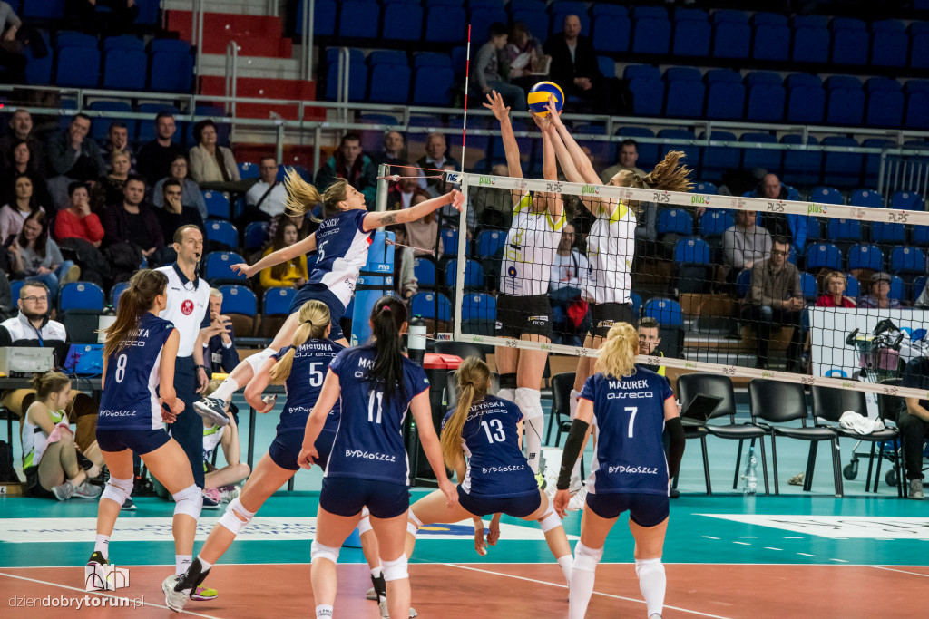 Poli Budowlani Toruń - Pałac Bydgoszcz 3:1