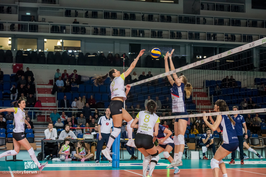 Poli Budowlani Toruń - Pałac Bydgoszcz 3:1