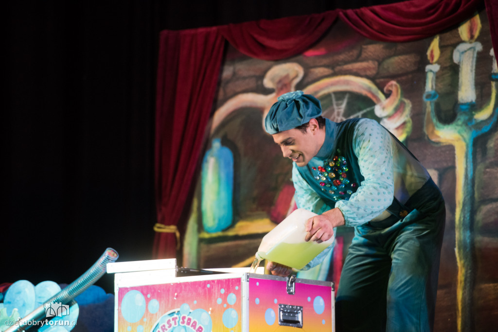 Teatr Baniek Mydlanych w auli UMK