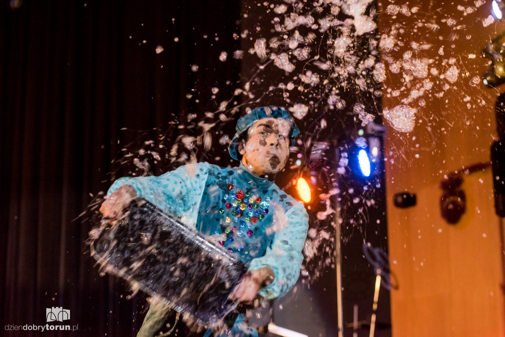 Teatr Baniek Mydlanych w auli UMK