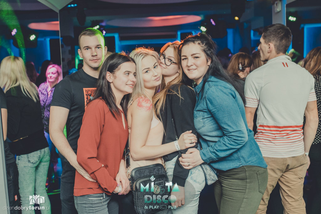 Taneczna noc w Mięta Disco & Play Club