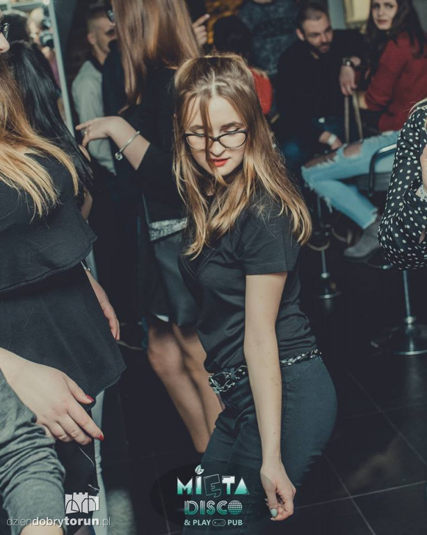 Taneczna noc w Mięta Disco & Play Club