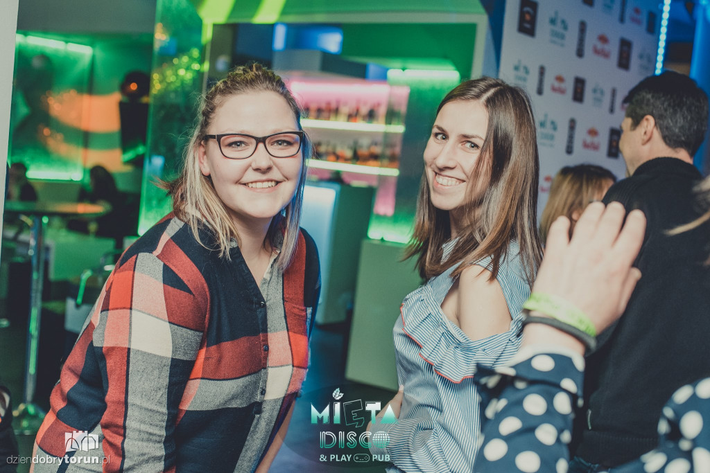 Taneczna noc w Mięta Disco & Play Club