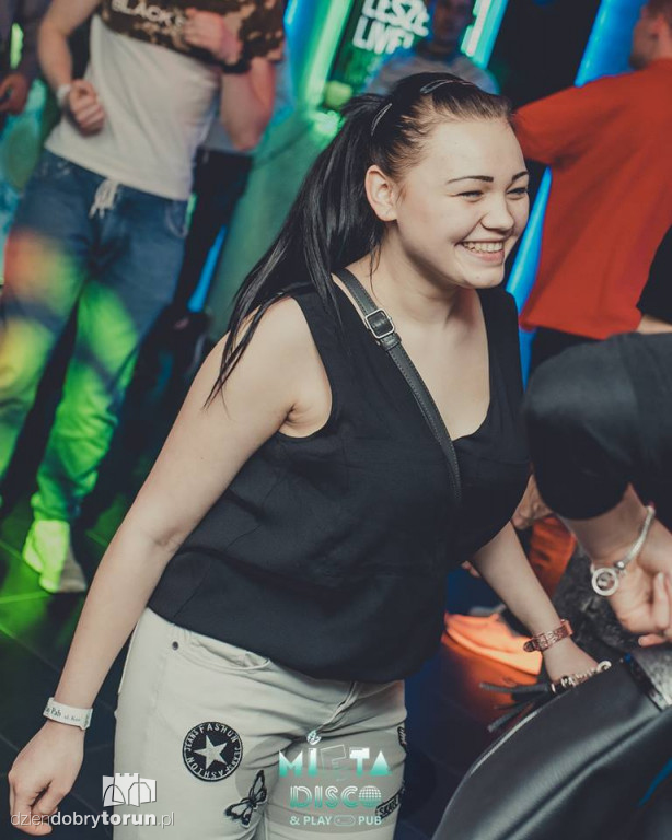 Taneczna noc w Mięta Disco & Play Club