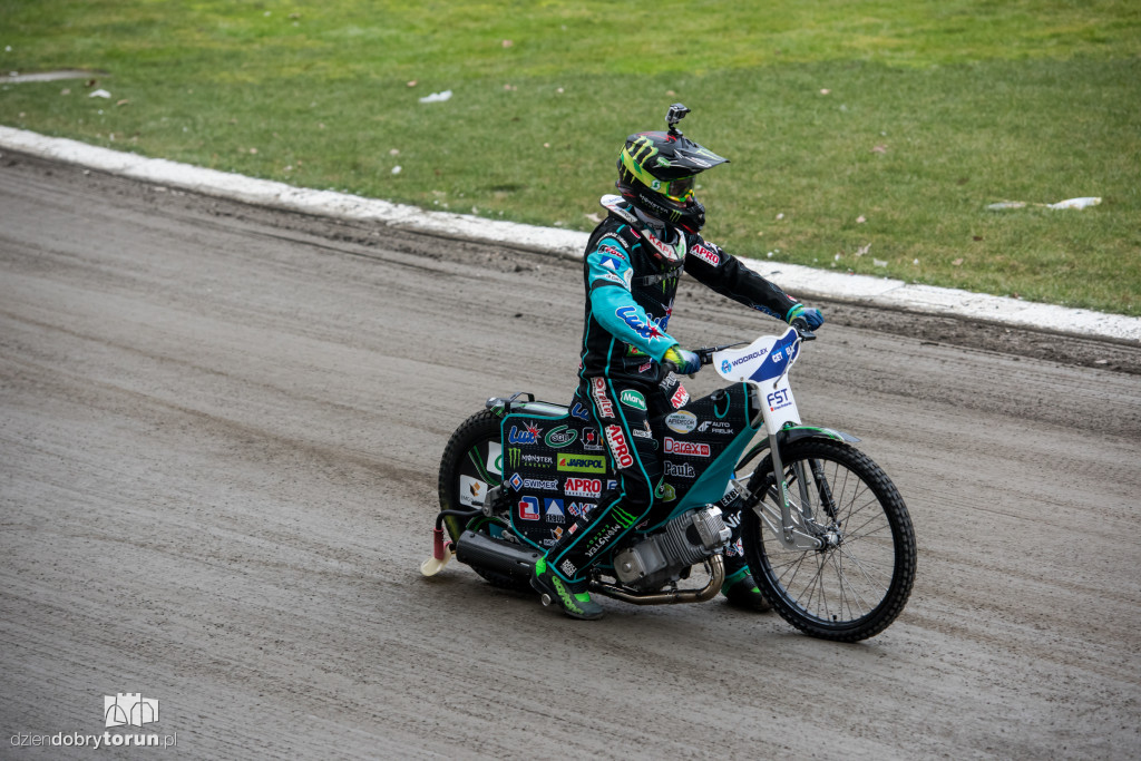 Pierwszy trening Get Wellu na Motoarenie!