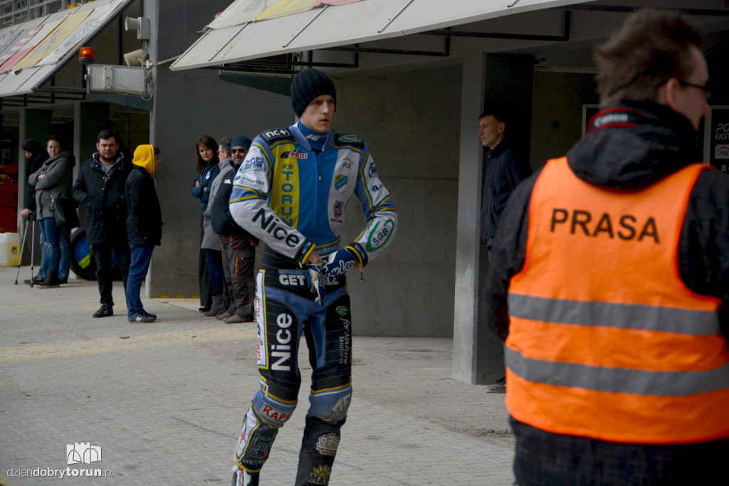 Środowy trening na Motoarenie