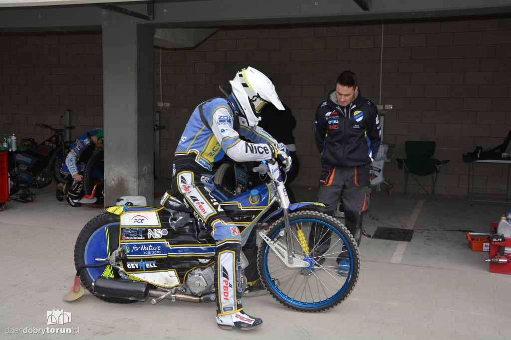 Środowy trening na Motoarenie