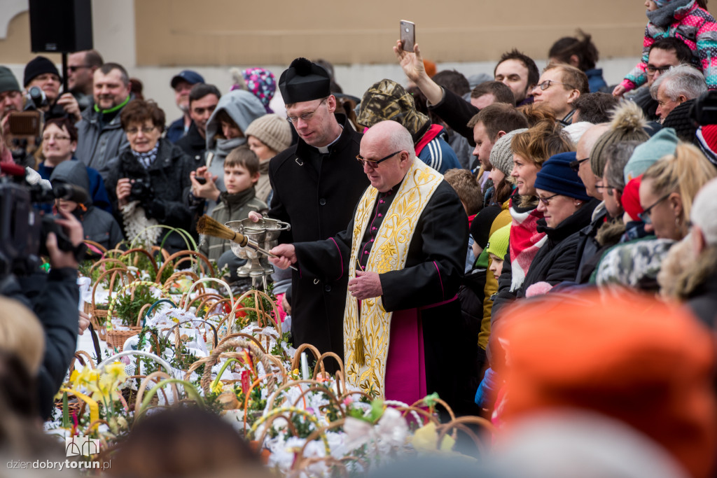Tradycyjna święconka na Rynku