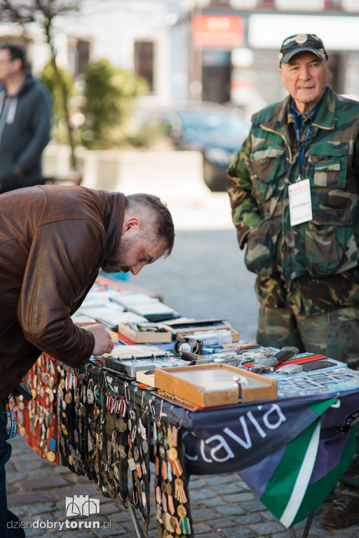 Pchli targ na Rynku Nowomiejskim