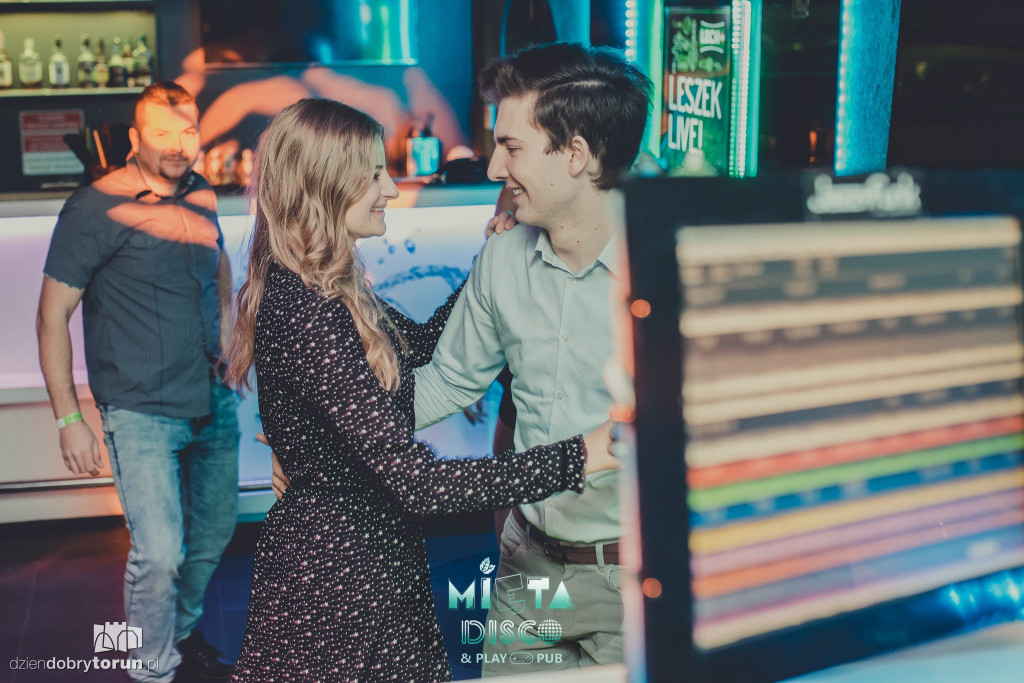 Taneczna noc w Mięta Disco & Play Club