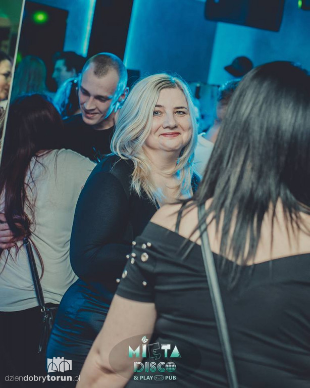 Taneczna noc w Mięta Disco & Play Club