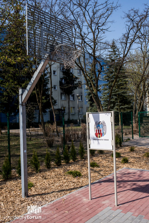 Czy na tym boisko można grać?