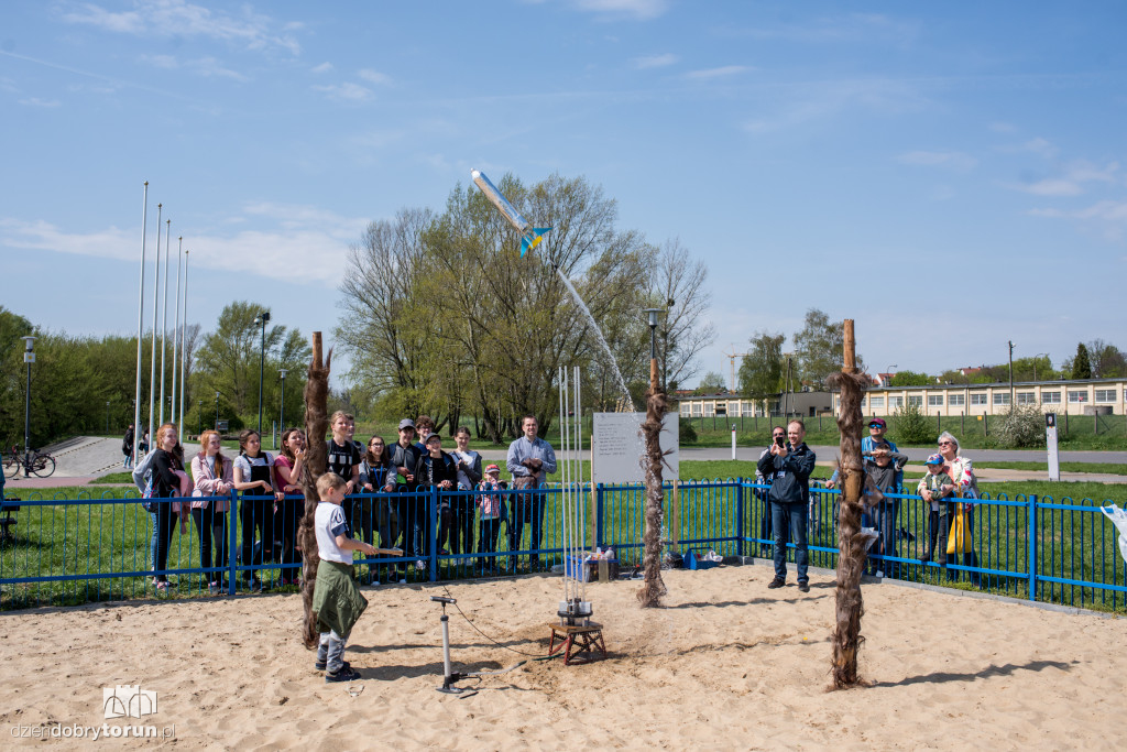 Bez rakiet nie ma festiwalu nauki i sztuki