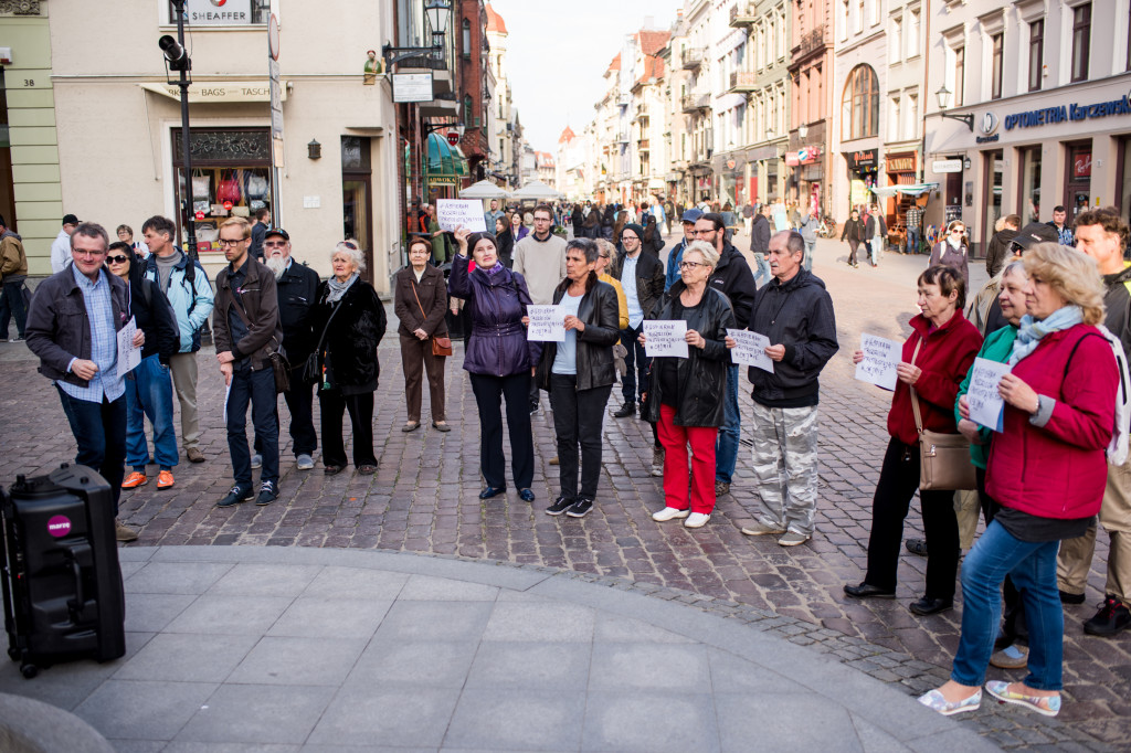 Wsparli protest rodziców w Sejmie
