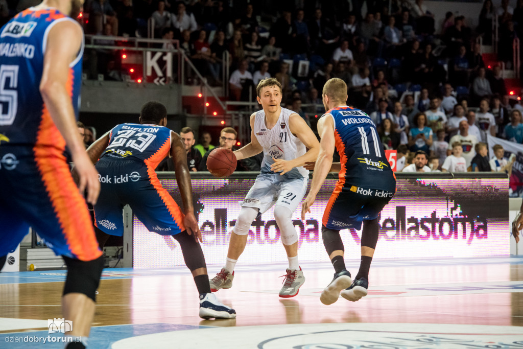 Pierwszy mecz play-off dla Pierników