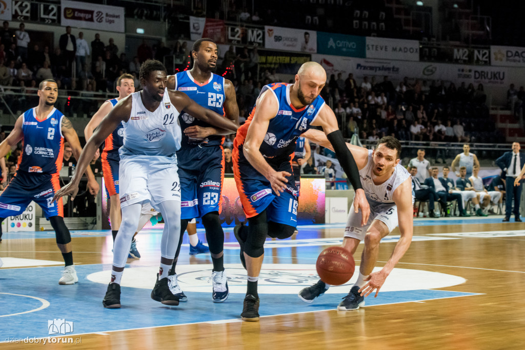 Pierwszy mecz play-off dla Pierników