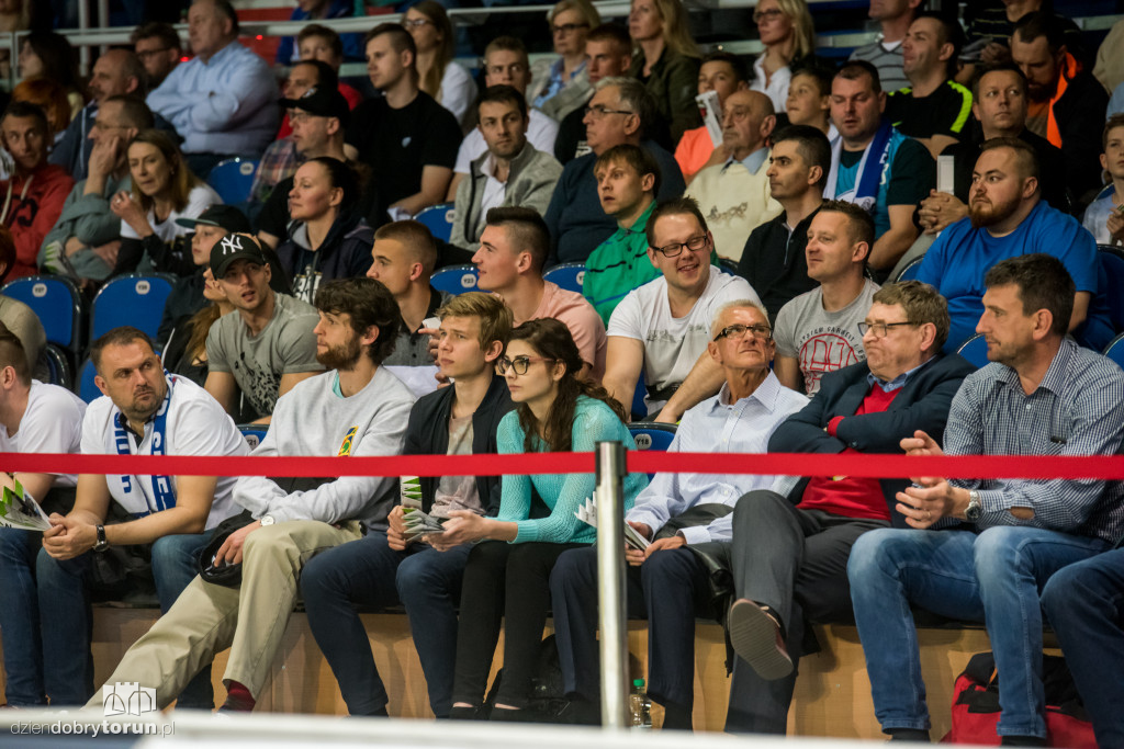 Pierwszy mecz play-off dla Pierników