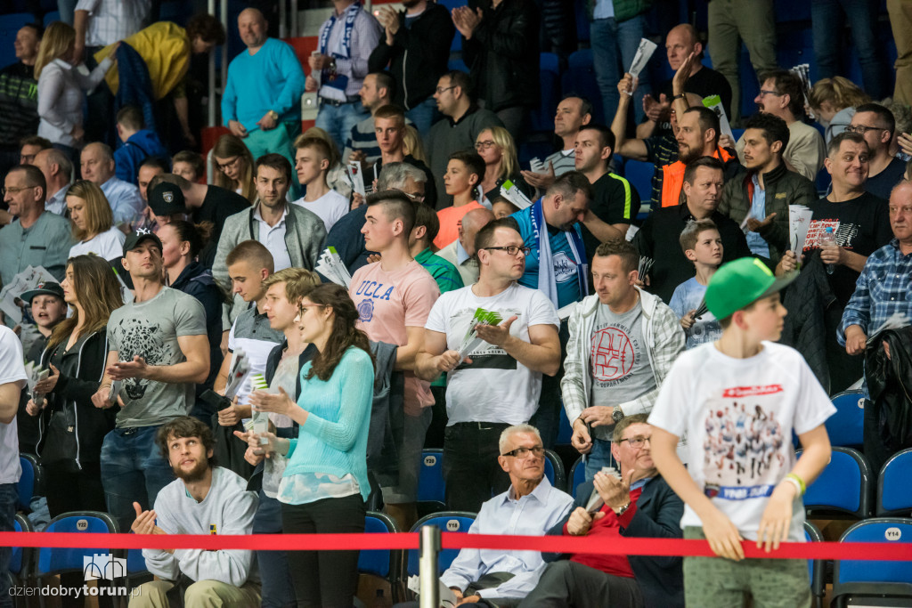 Pierwszy mecz play-off dla Pierników