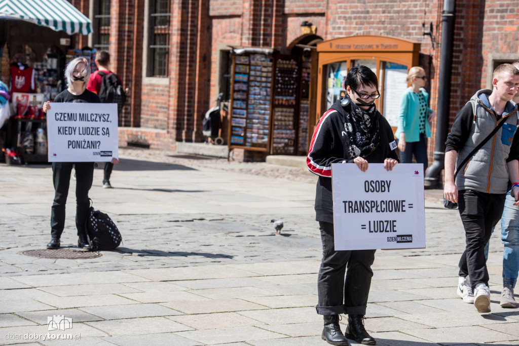 Torunianie milczeli po raz trzynasty
