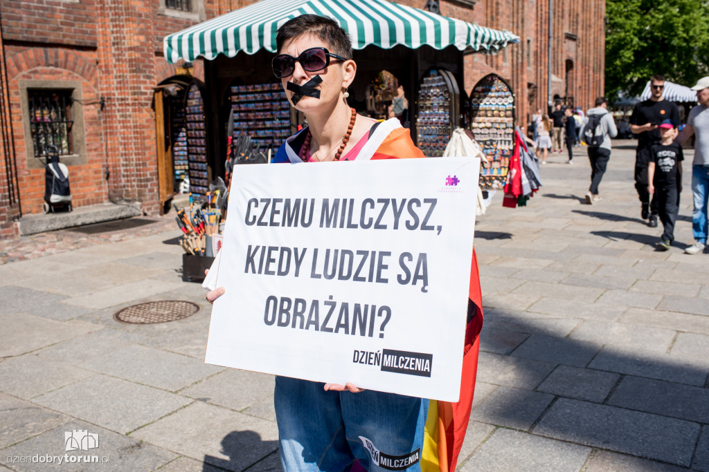 Torunianie milczeli po raz trzynasty