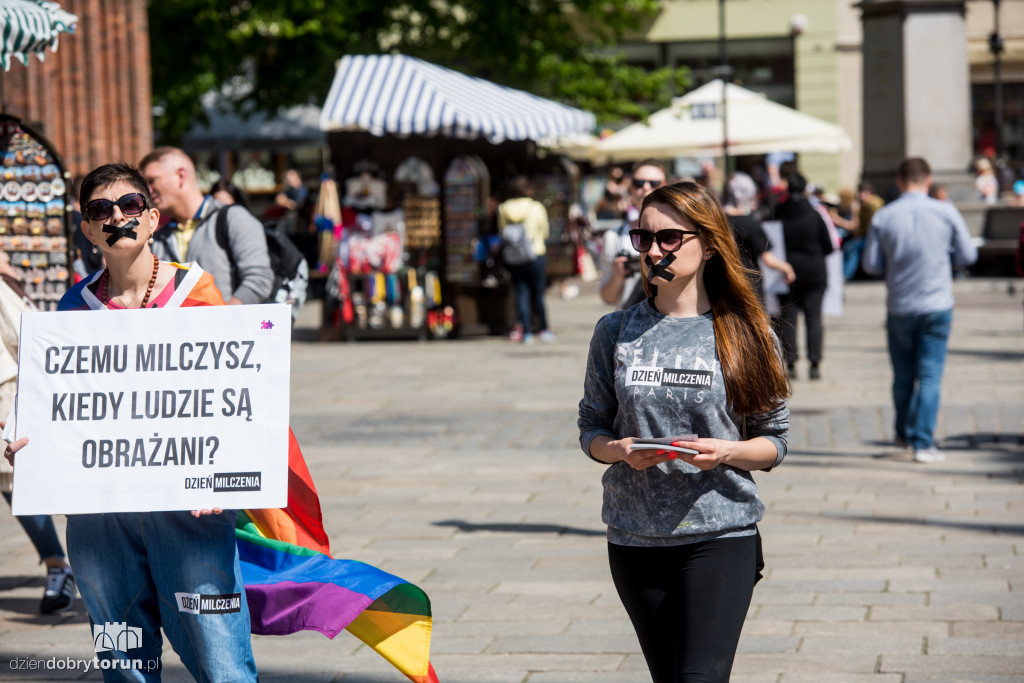 Torunianie milczeli po raz trzynasty