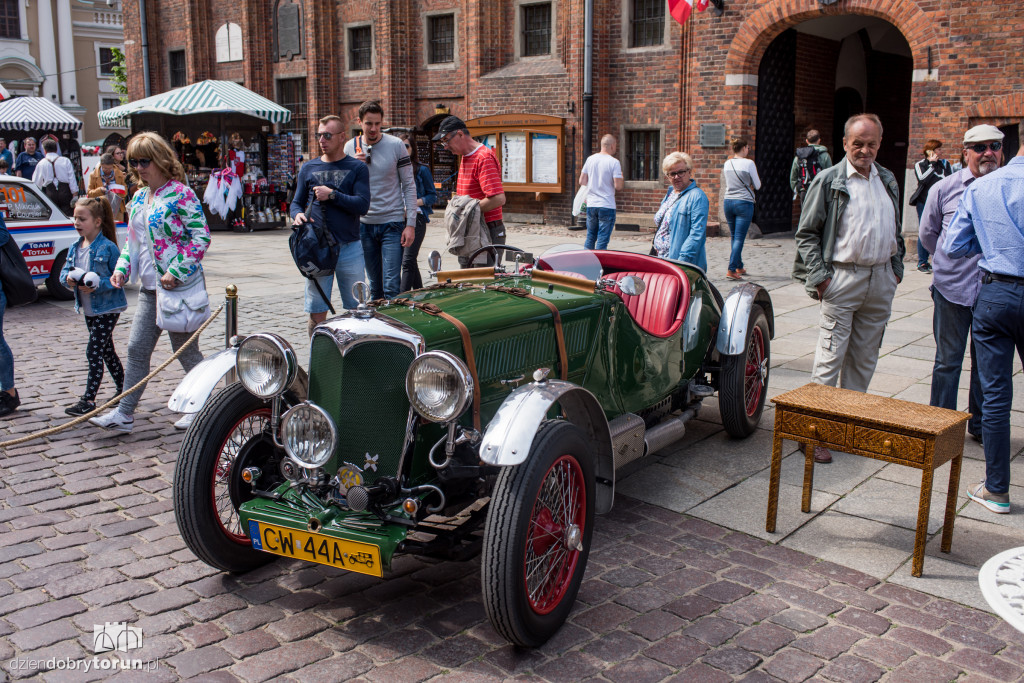 Piknik patriotyczny na Starówce