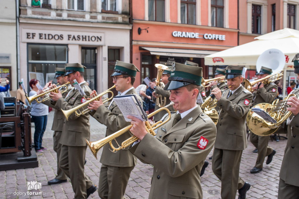 Piknik patriotyczny na Starówce
