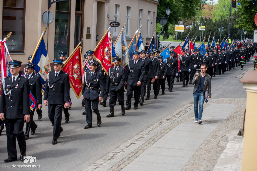 Tak w Toruniu świętowali dziś strażacy