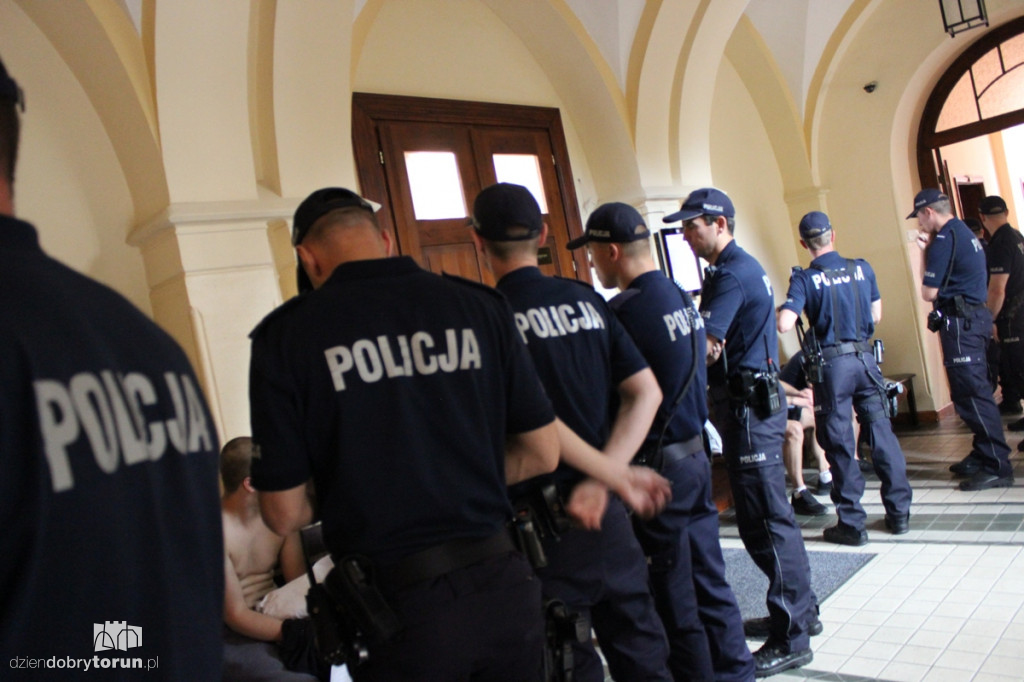 Chuligani skazani przez sąd