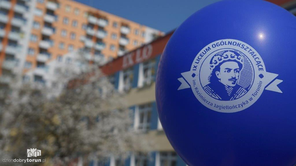 IX Liceum Ogólnokształcące w Toruniu