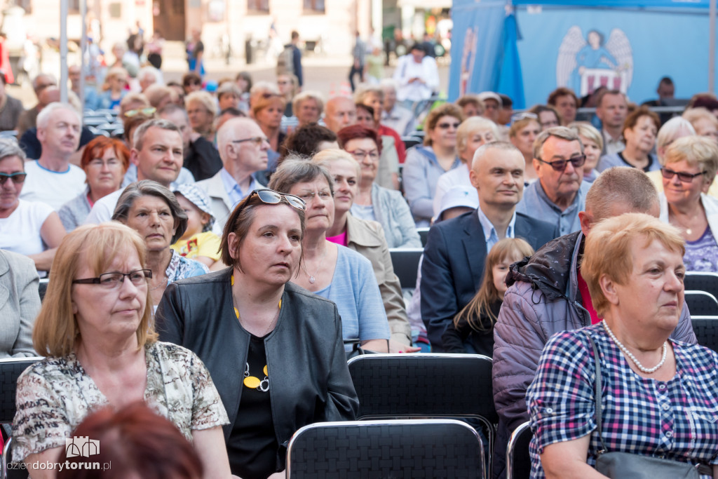 Miejski koncert na Rynku z okazji Dnia Matki