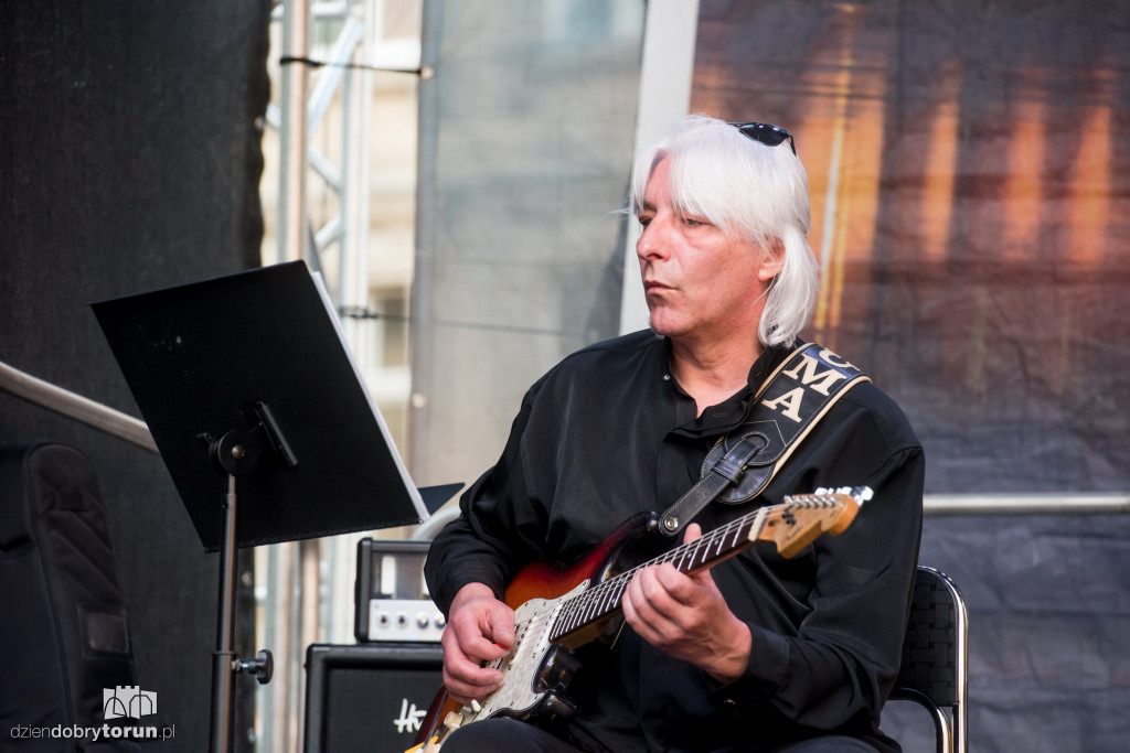 Miejski koncert na Rynku z okazji Dnia Matki