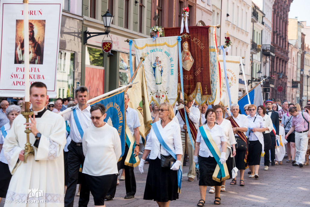 Boże Ciało w Toruniu. Procesja na Starówce