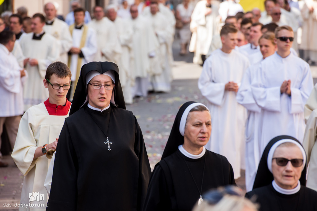 Boże Ciało w Toruniu. Procesja na Starówce