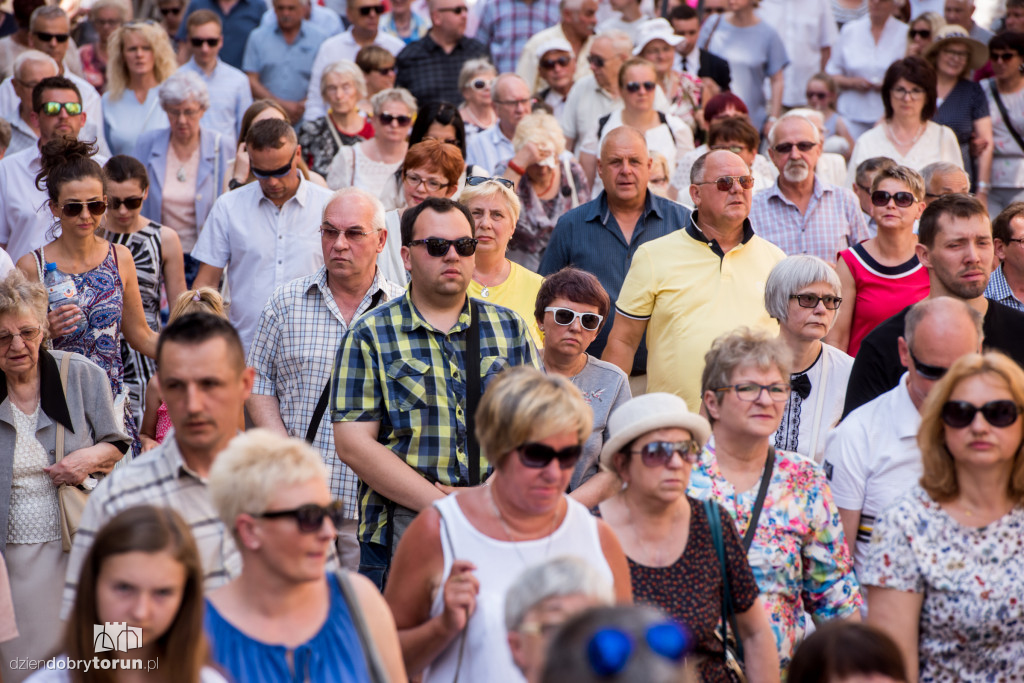Boże Ciało w Toruniu. Procesja na Starówce