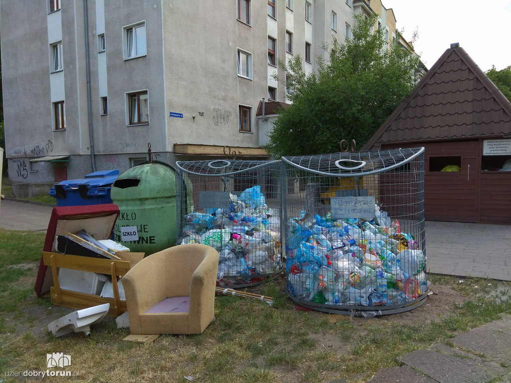 Jakubskie Przedmieście - śmieci