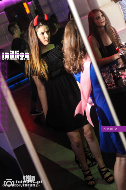 Sobotnia impreza w klubie Milion