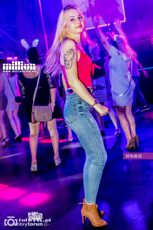 Sobotnia impreza w klubie Milion