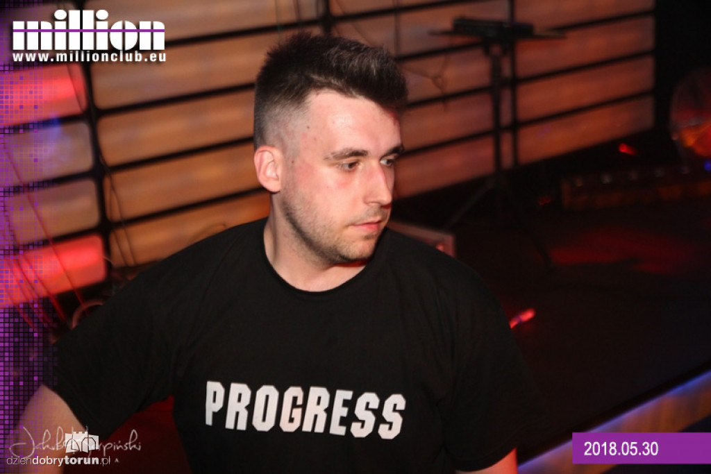 Sobotnia impreza w klubie Milion
