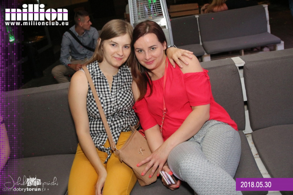 Sobotnia impreza w klubie Milion