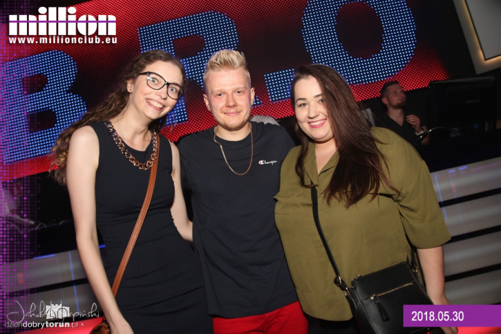 Sobotnia impreza w klubie Milion