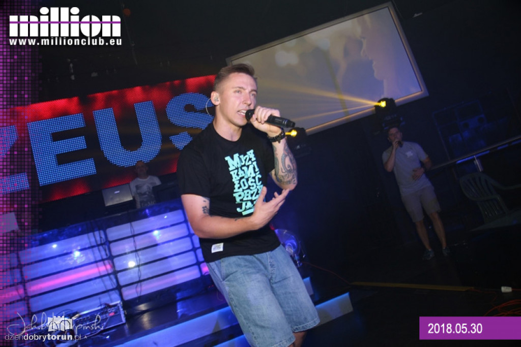 Sobotnia impreza w klubie Milion