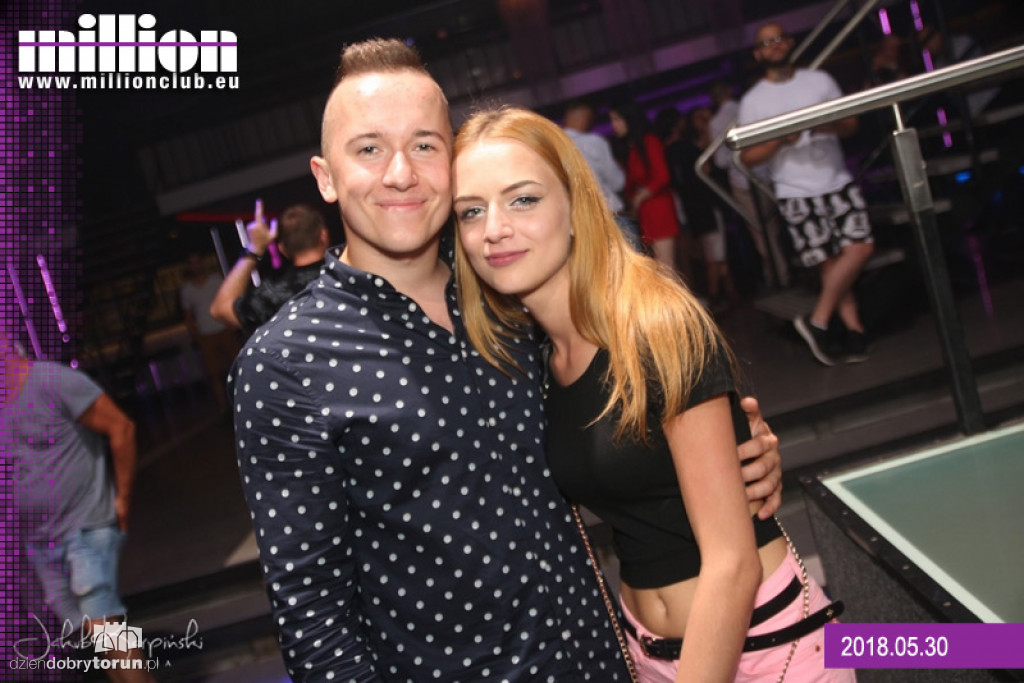 Sobotnia impreza w klubie Milion