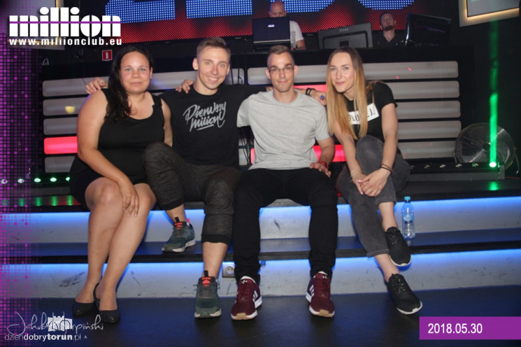 Sobotnia impreza w klubie Milion