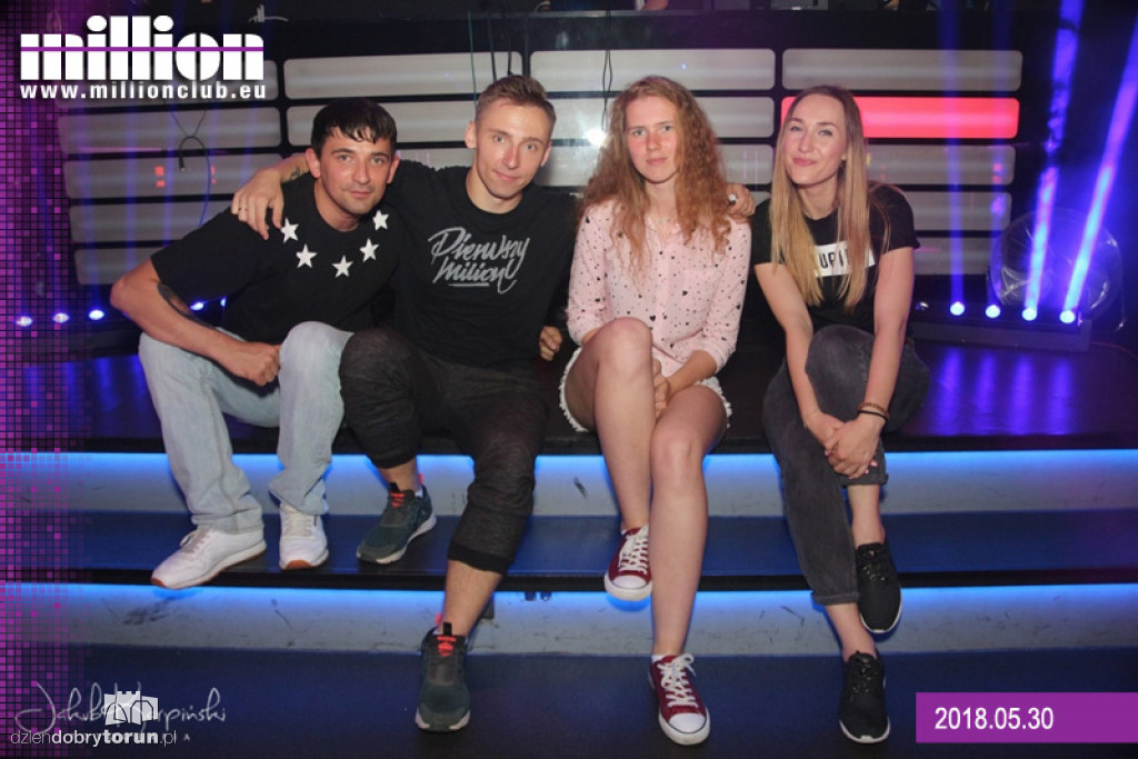 Sobotnia impreza w klubie Milion