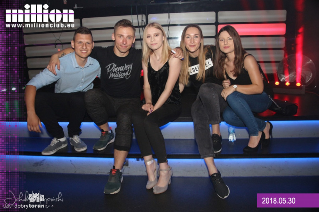 Sobotnia impreza w klubie Milion