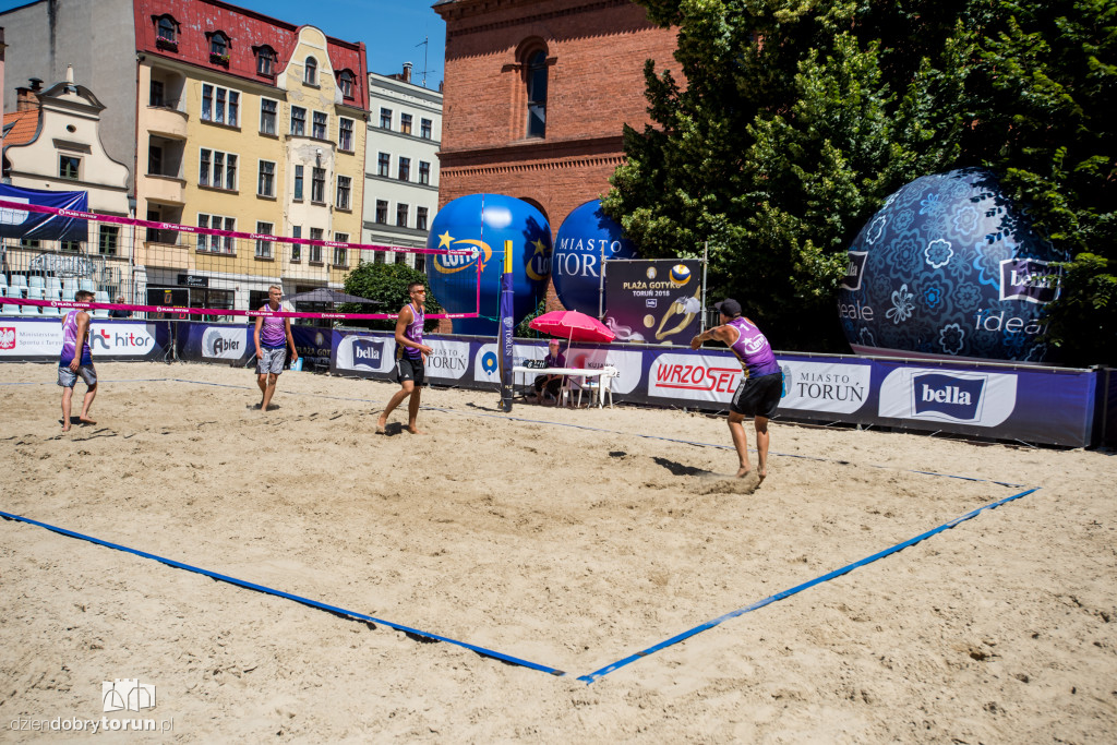 Już trwa święto siatkówki plażowej